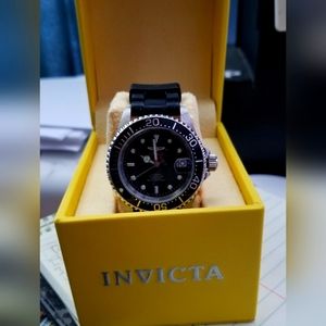 Invicta watch cronograf